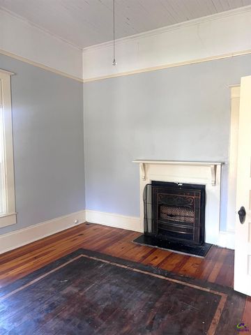 215 Bethel Street, Eastman, GA 31023