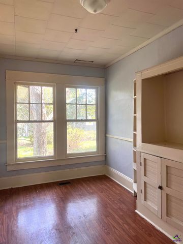 215 Bethel Street, Eastman, GA 31023