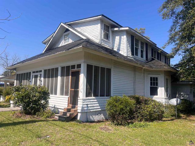 215 Bethel Street, Eastman, GA 31023