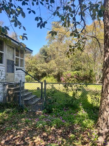 215 Bethel Street, Eastman, GA 31023