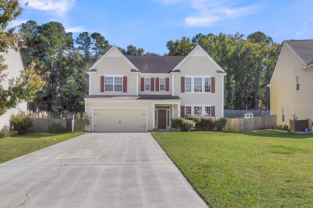 127 Rawlins Drive, Summerville, SC 29485