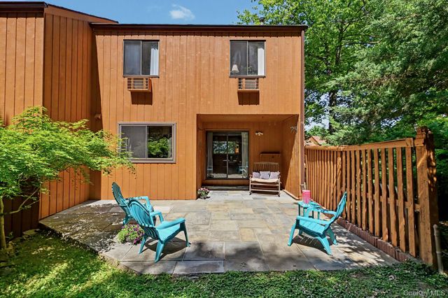 12 Lark Lane, Croton-on-hudson, NY 10520