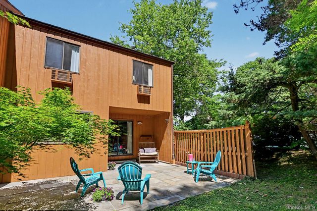 12 Lark Lane, Croton-on-hudson, NY 10520