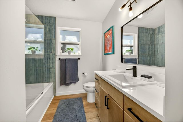 463 E Hersey Street, Ashland, OR 97520