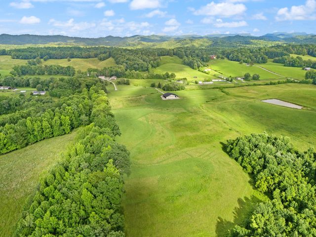 1114 a Matt Baker Road, London, KY 40744