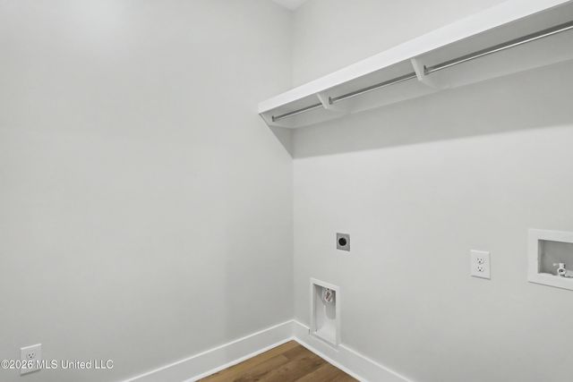 152 Balmoral Avenue, Biloxi, MS 39531