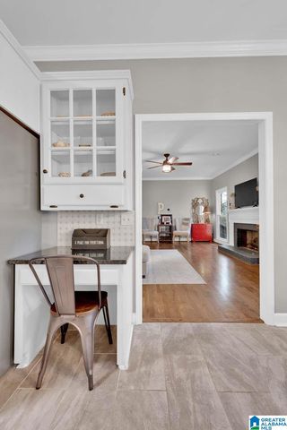 1038 CREST ROAD, Leeds, AL 35094