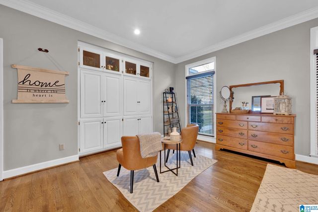 1038 CREST ROAD, Leeds, AL 35094