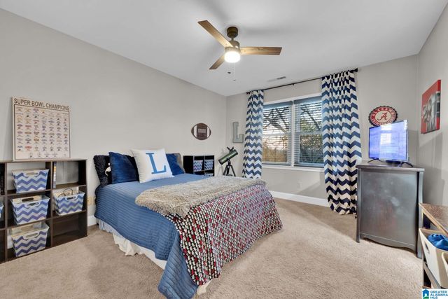 1038 CREST ROAD, Leeds, AL 35094