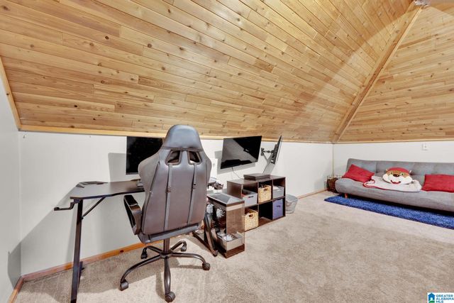 1038 CREST ROAD, Leeds, AL 35094