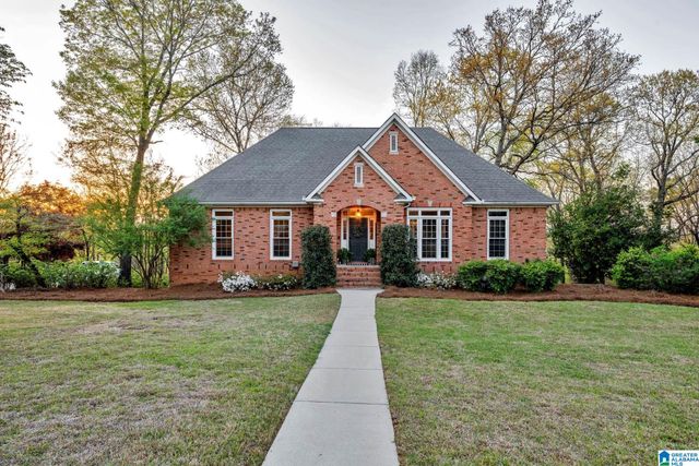 1038 CREST ROAD, Leeds, AL 35094