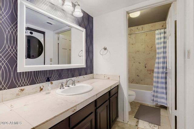 5998 N 78TH Street 203, Scottsdale, AZ 85250