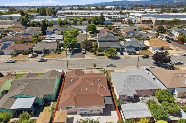 762 Portola Drive, San Leandro, CA 94578