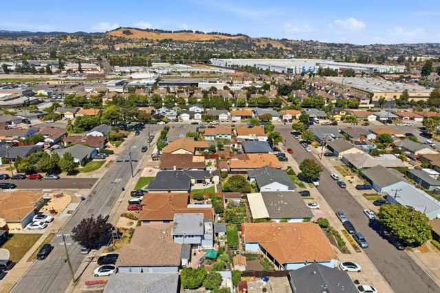 762 Portola Drive, San Leandro, CA 94578