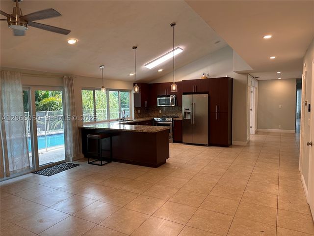 11907 Jennifer Way 1, Cooper City, FL 33026