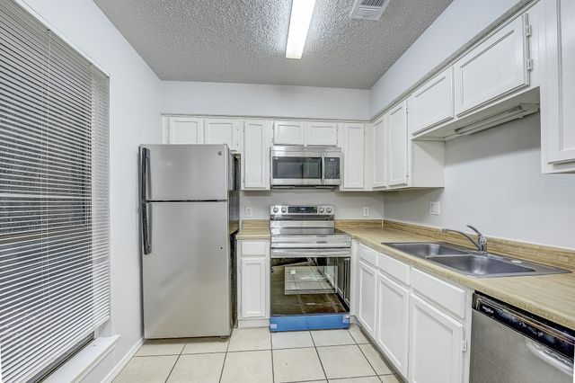 9833 Walnut Street Q106, Dallas, TX 75243