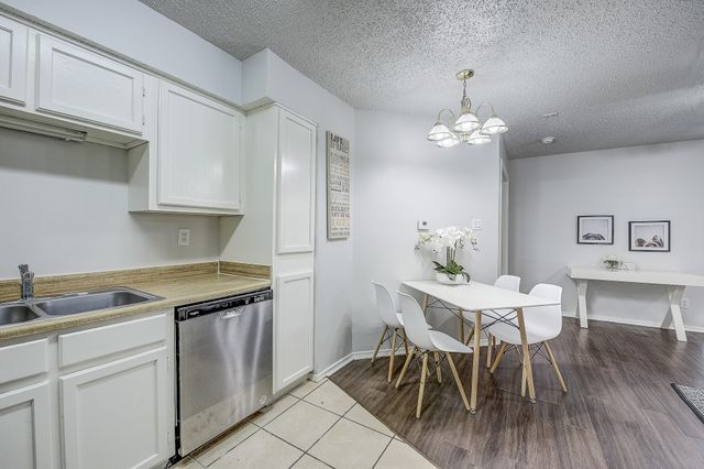 9833 Walnut Street Q106, Dallas, TX 75243