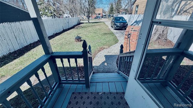 7540 Prospect Avenue, Warren, MI 48091