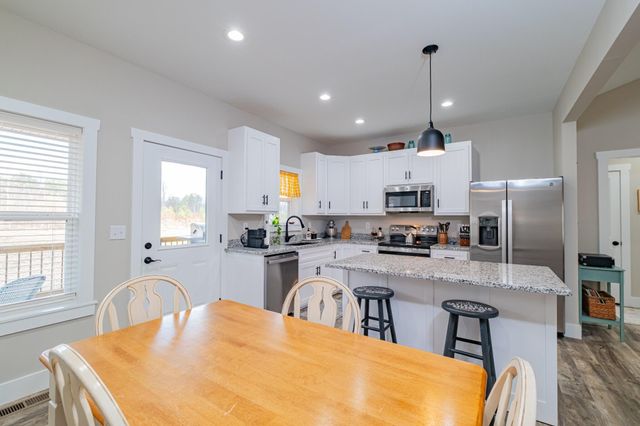 55 Rustling Pines Road, Dunlap, TN 37327