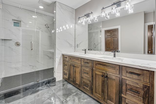 430 N Hutcheson Street, Houston, TX 77003