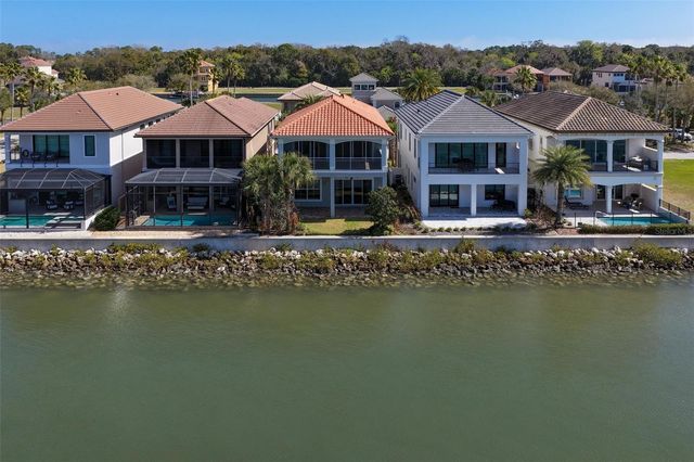 262 YACHT HARBOR DRIVE, Palm Coast, FL 32137