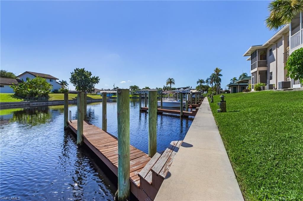 Image 20 of property listing at 3905 Del Prado BLVD S # 101, Cape Coral, FL 33904