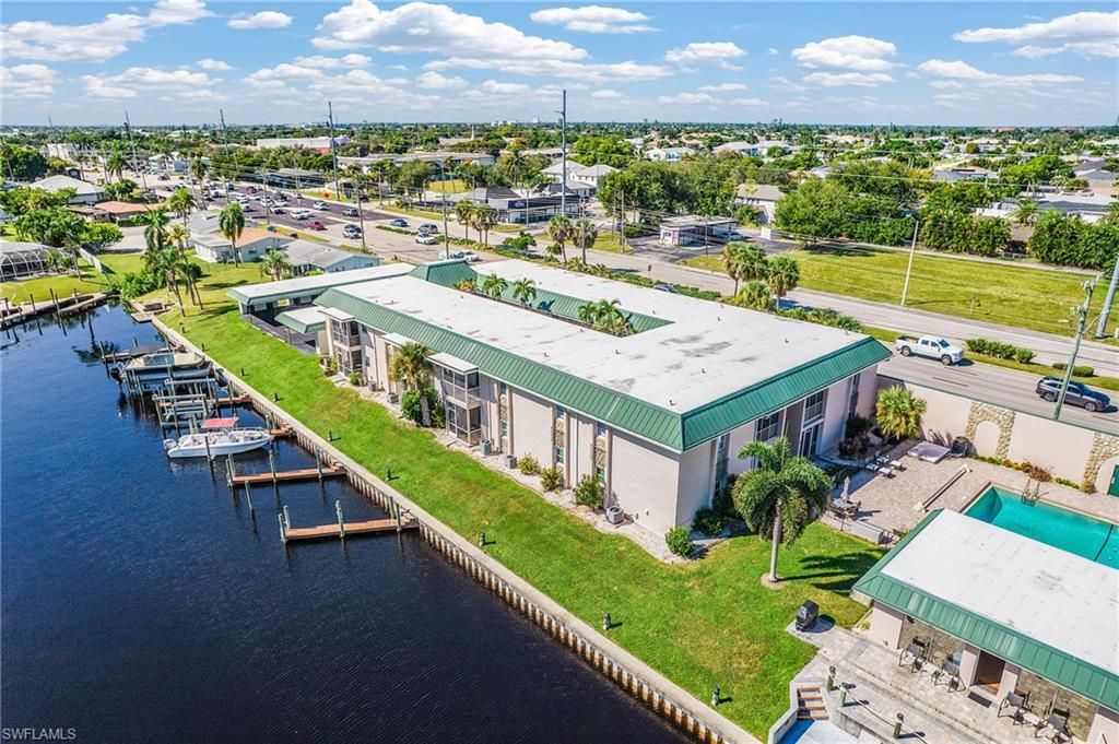 Image 27 of property listing at 3905 Del Prado BLVD S # 101, Cape Coral, FL 33904