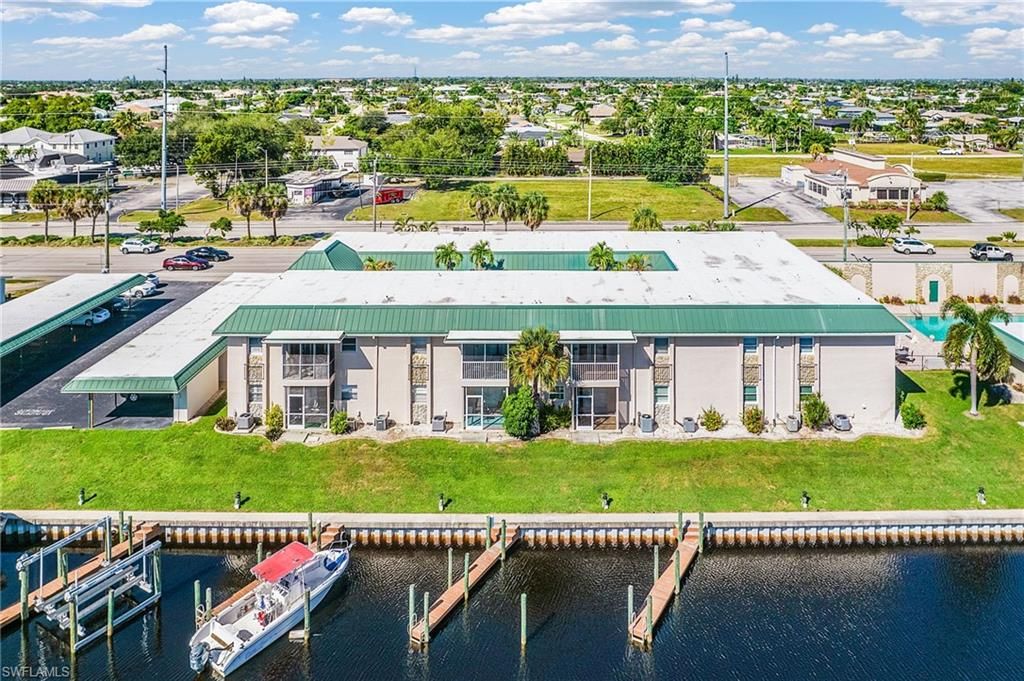 Image 28 of property listing at 3905 Del Prado BLVD S # 101, Cape Coral, FL 33904