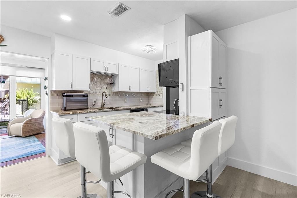 Image 4 of property listing at 3905 Del Prado BLVD S # 101, Cape Coral, FL 33904