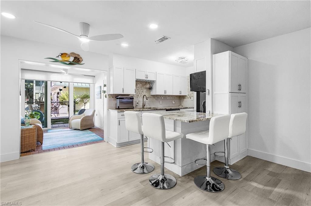 Image 5 of property listing at 3905 Del Prado BLVD S # 101, Cape Coral, FL 33904