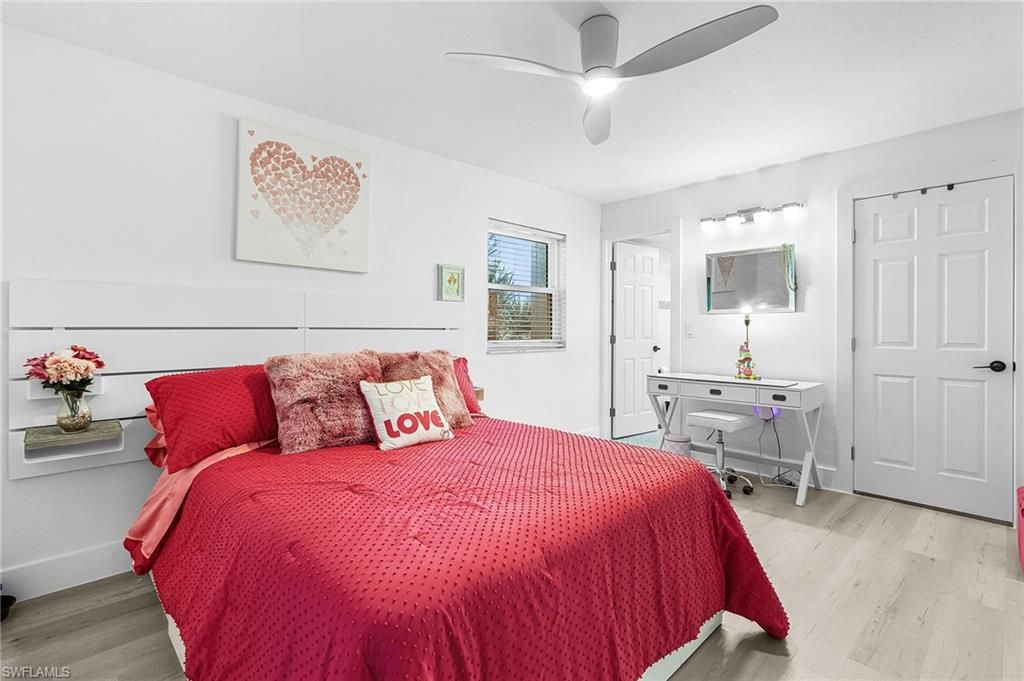 Image 9 of property listing at 3905 Del Prado BLVD S # 101, Cape Coral, FL 33904