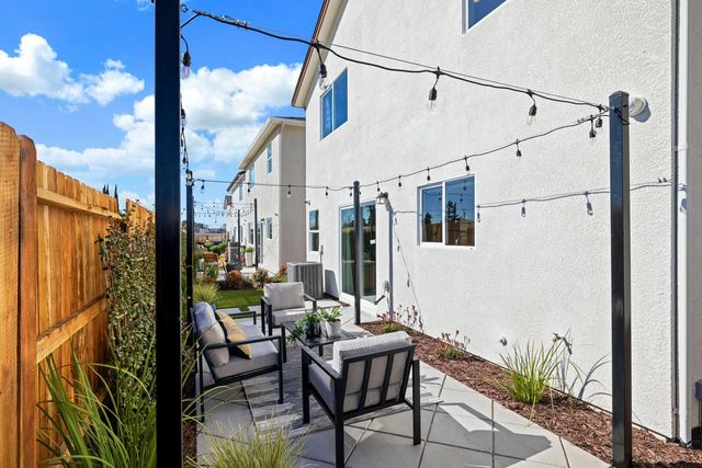 437 Lemongrass St, Turlock, CA 95380