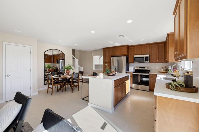 437 Lemongrass St, Turlock, CA 95380