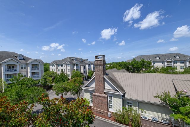 2244 Ashley Crossing Drive Unit 237, Charleston, SC 29414