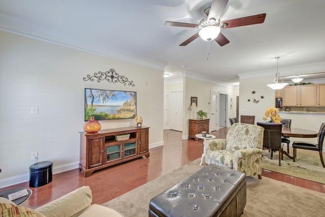2244 Ashley Crossing Drive Unit 237, Charleston, SC 29414