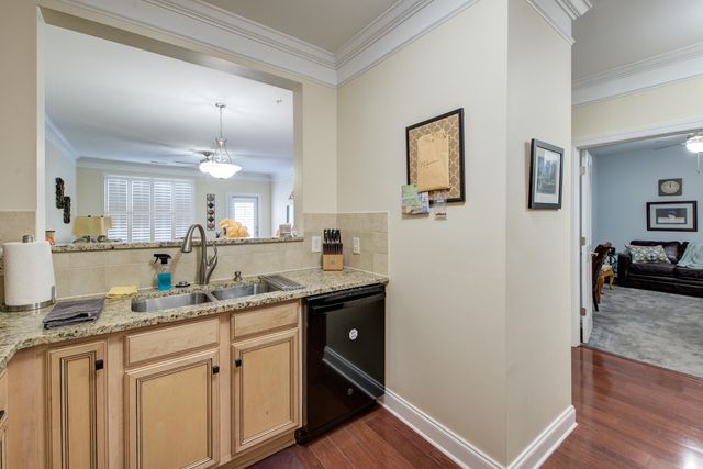 2244 Ashley Crossing Drive Unit 237, Charleston, SC 29414