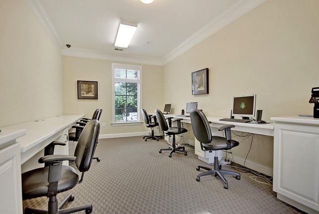 2244 Ashley Crossing Drive Unit 237, Charleston, SC 29414