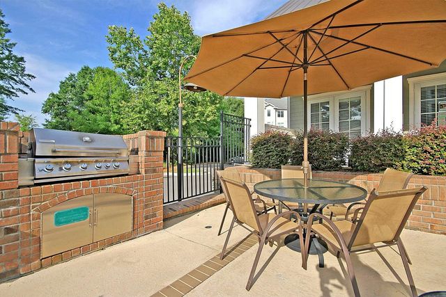 2244 Ashley Crossing Drive Unit 237, Charleston, SC 29414
