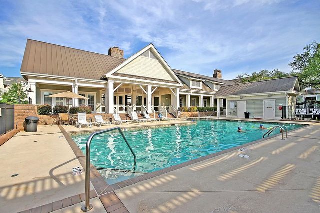 2244 Ashley Crossing Drive Unit 237, Charleston, SC 29414