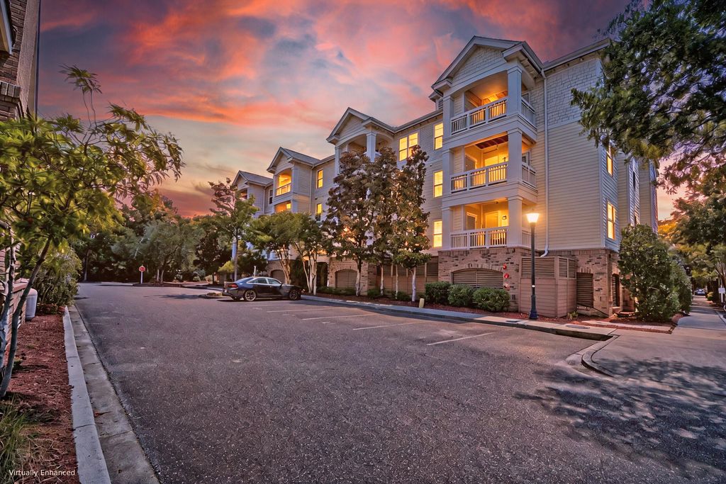 2244 Ashley Crossing Drive Unit 237, Charleston, SC 29414
