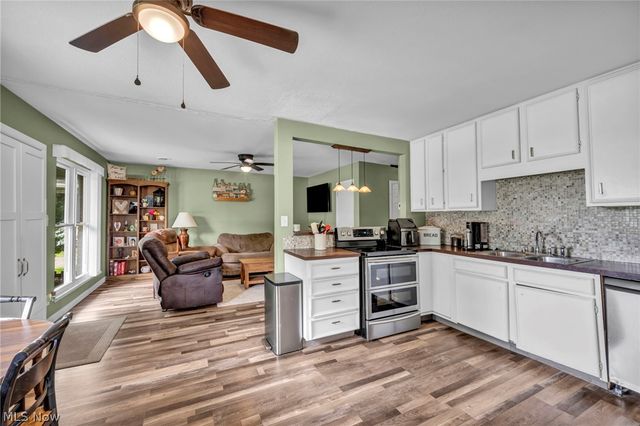 37338 Lakeshore Boulevard, Eastlake, OH 44095