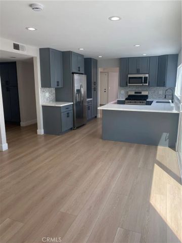 10220 El Monterey, Fountain Valley, CA 92708