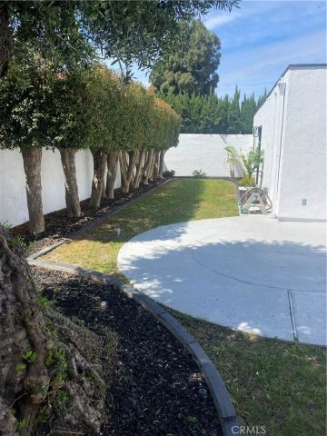 10220 El Monterey, Fountain Valley, CA 92708