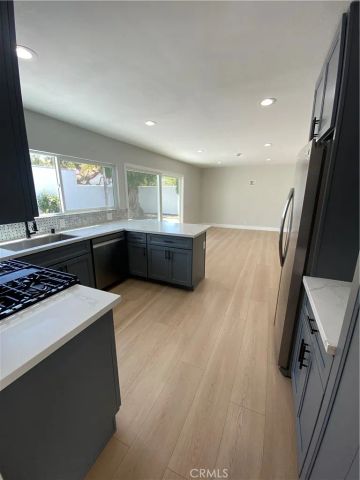 10220 El Monterey, Fountain Valley, CA 92708