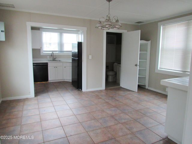 521 E Point Pleasant Avenue, Ocean Gate, NJ 08740