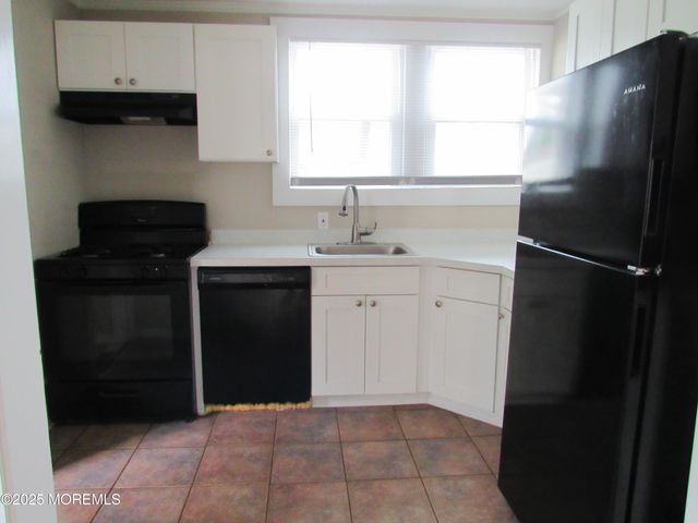 521 E Point Pleasant Avenue, Ocean Gate, NJ 08740