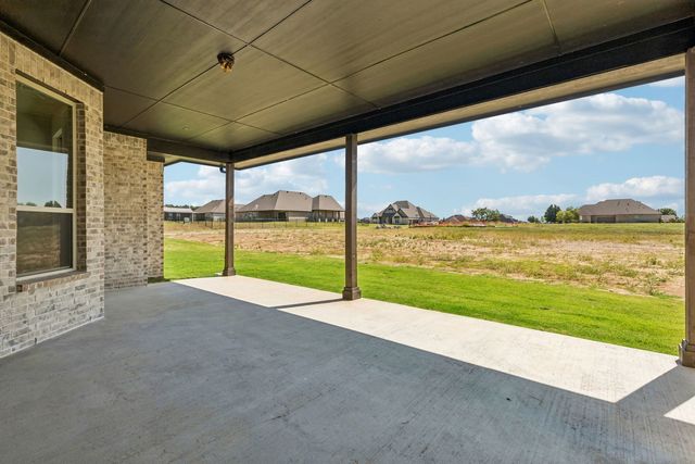 5001 Valley View Drive, Joshua, TX 76058