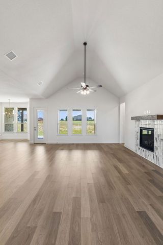 5001 Valley View Drive, Joshua, TX 76058