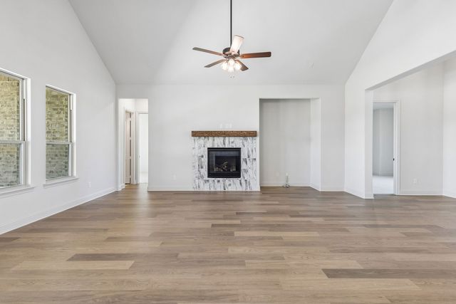 5001 Valley View Drive, Joshua, TX 76058