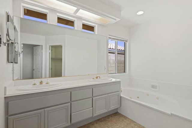 78541 Torino Drive, La Quinta, CA 92253